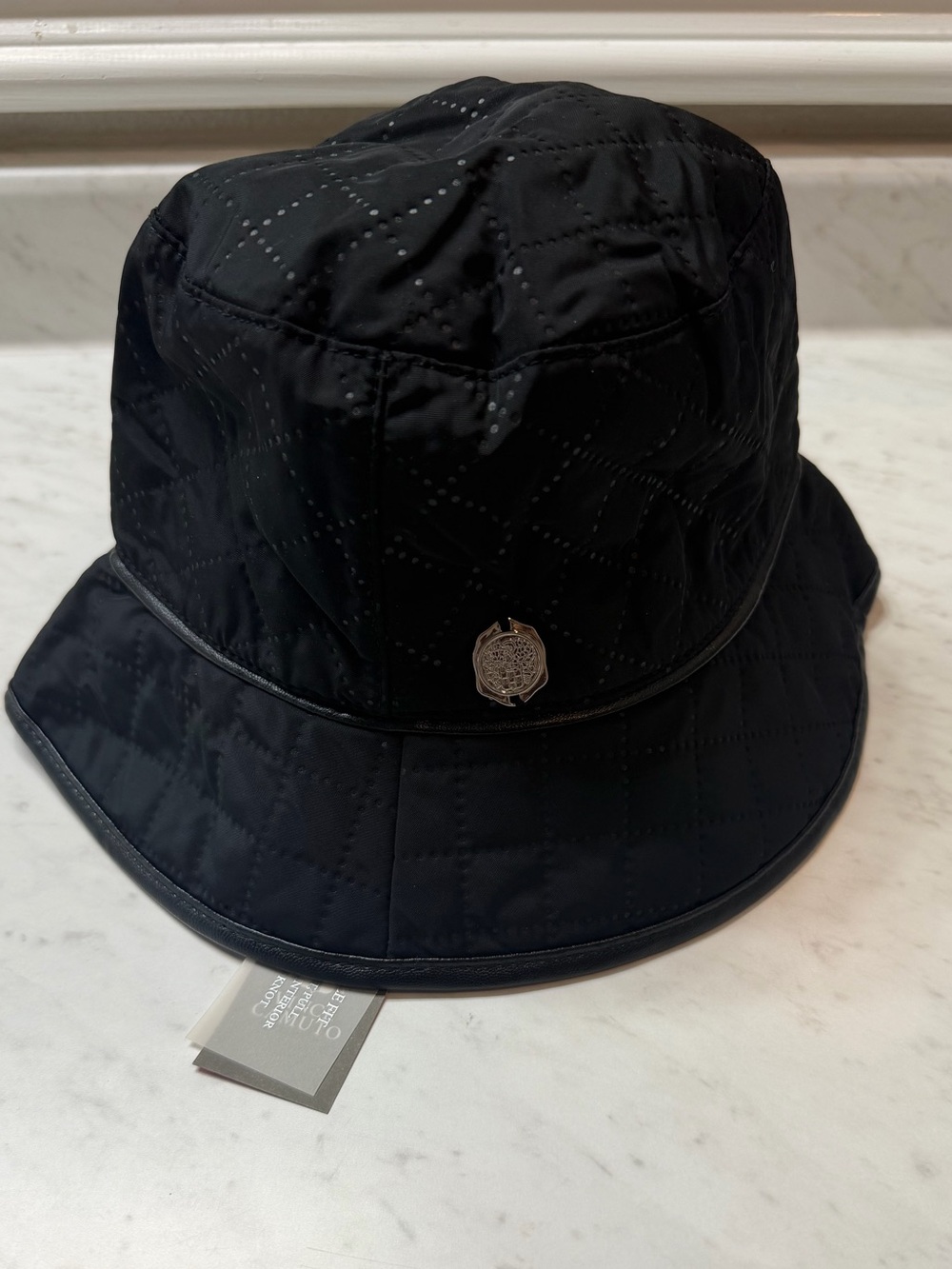 Vince Camino Quilted Nylon Bucket Hat O/S NWT Minimalist Streetwear Gorpcore